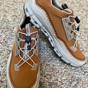 On Cloud Cloudaway Almond& Glacier